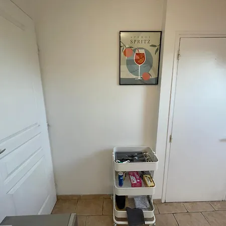 Le Cocon Du Rempart De Charme Avec Mezzanine Centre Διαμέρισμα *