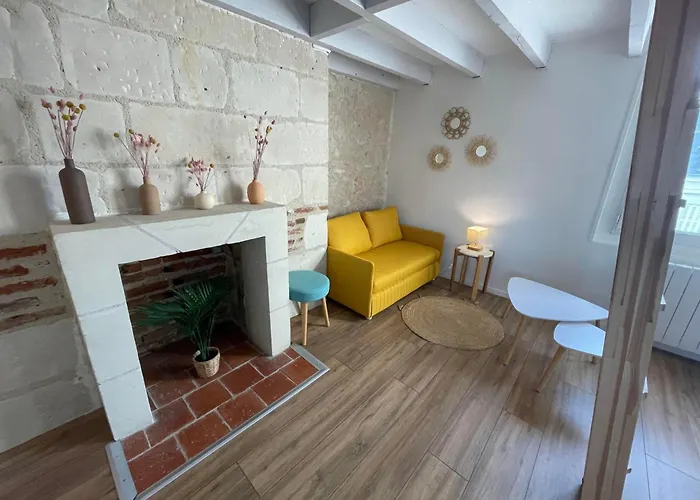 Le Cocon Du Rempart De Charme Avec Mezzanine Centre Daire Tours